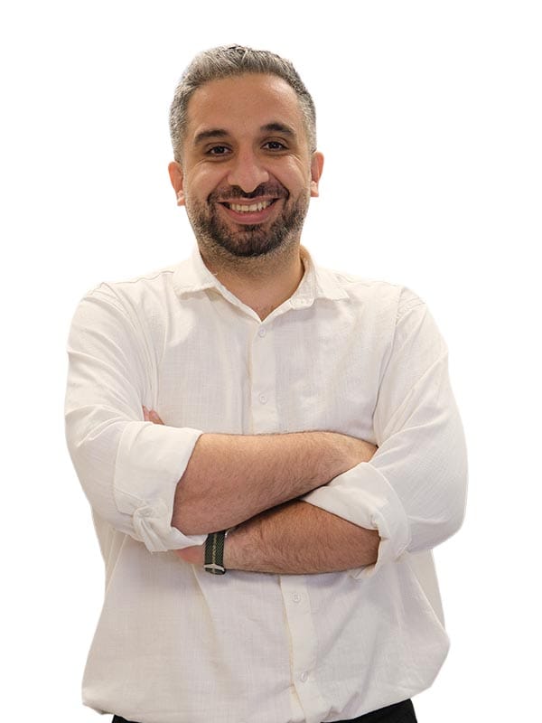 Dr. Mani Habibi, General Surgeon and CEO at NewMe Health Clinic, Antalya