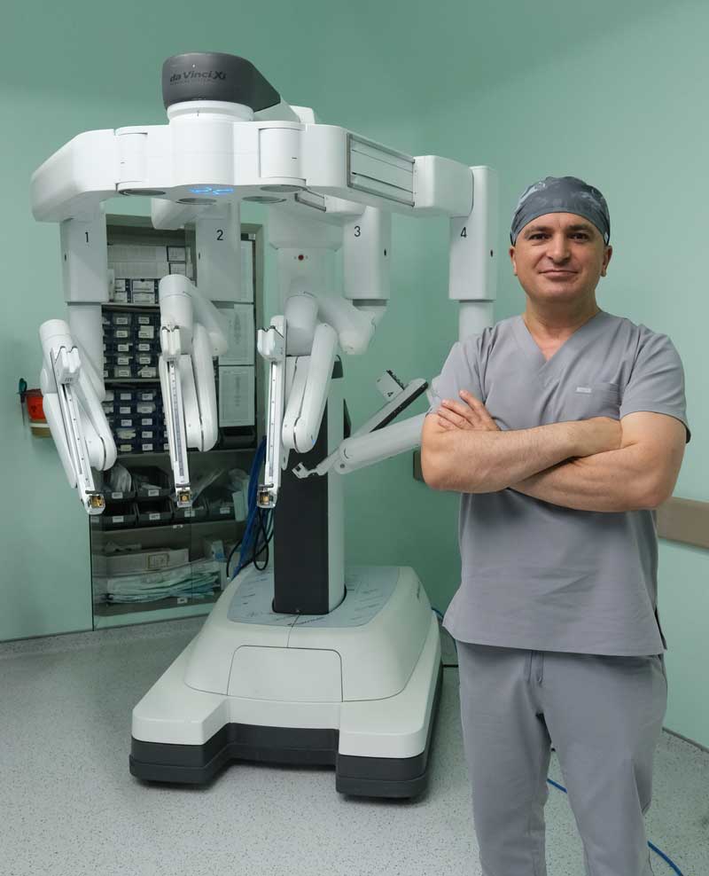Dr. Mehmet Akdağ, ENT surgeon specialising in snoring and sleep apnoea surgery at NewMe Health Clinic, Antalya